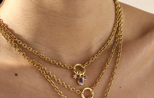 Nour Lilac Necklace