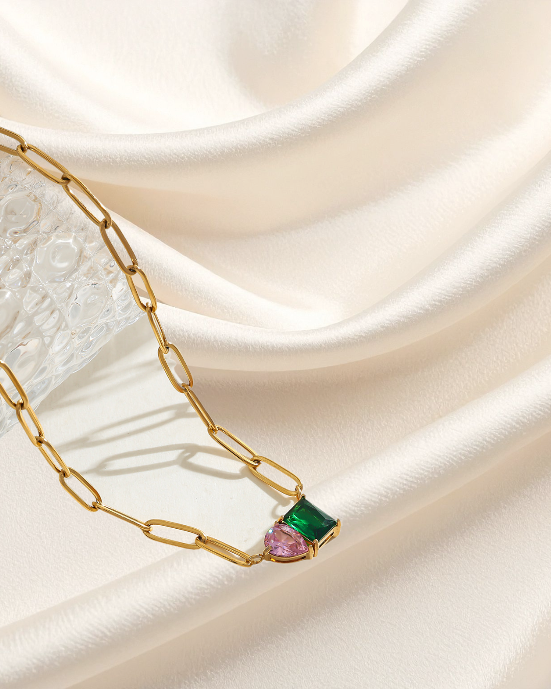 Noor & Ward Pendant