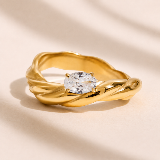 Sahar Sculpt Ring