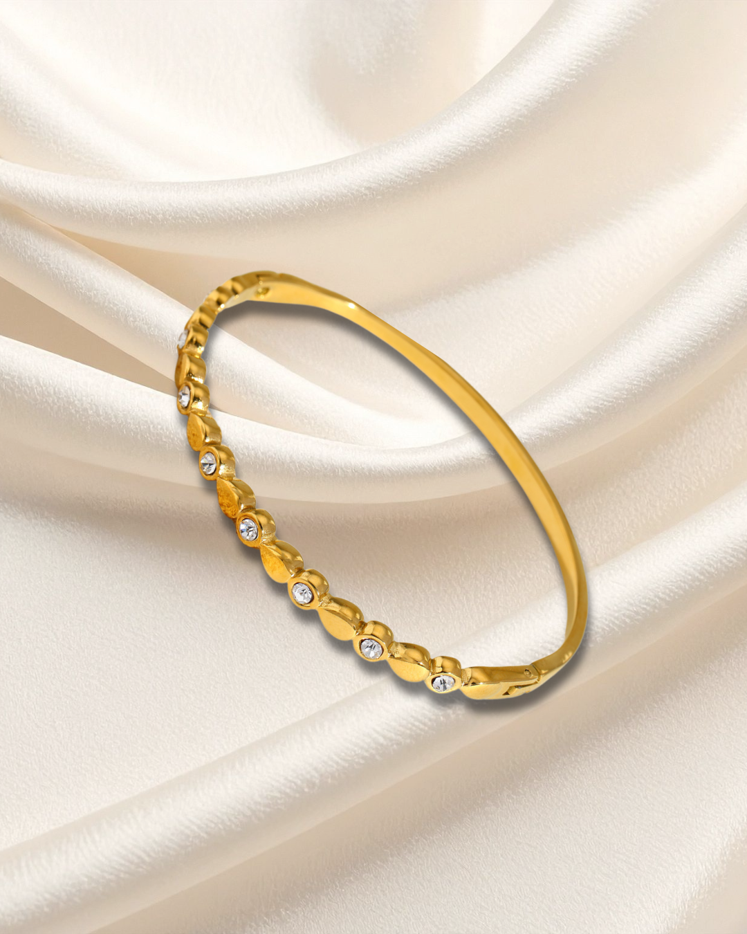 Sahar Fine Bangle